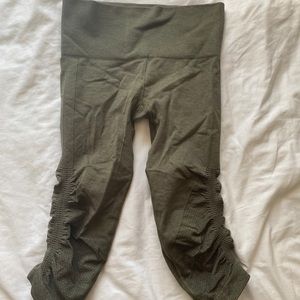 Cropped lululemon leggings